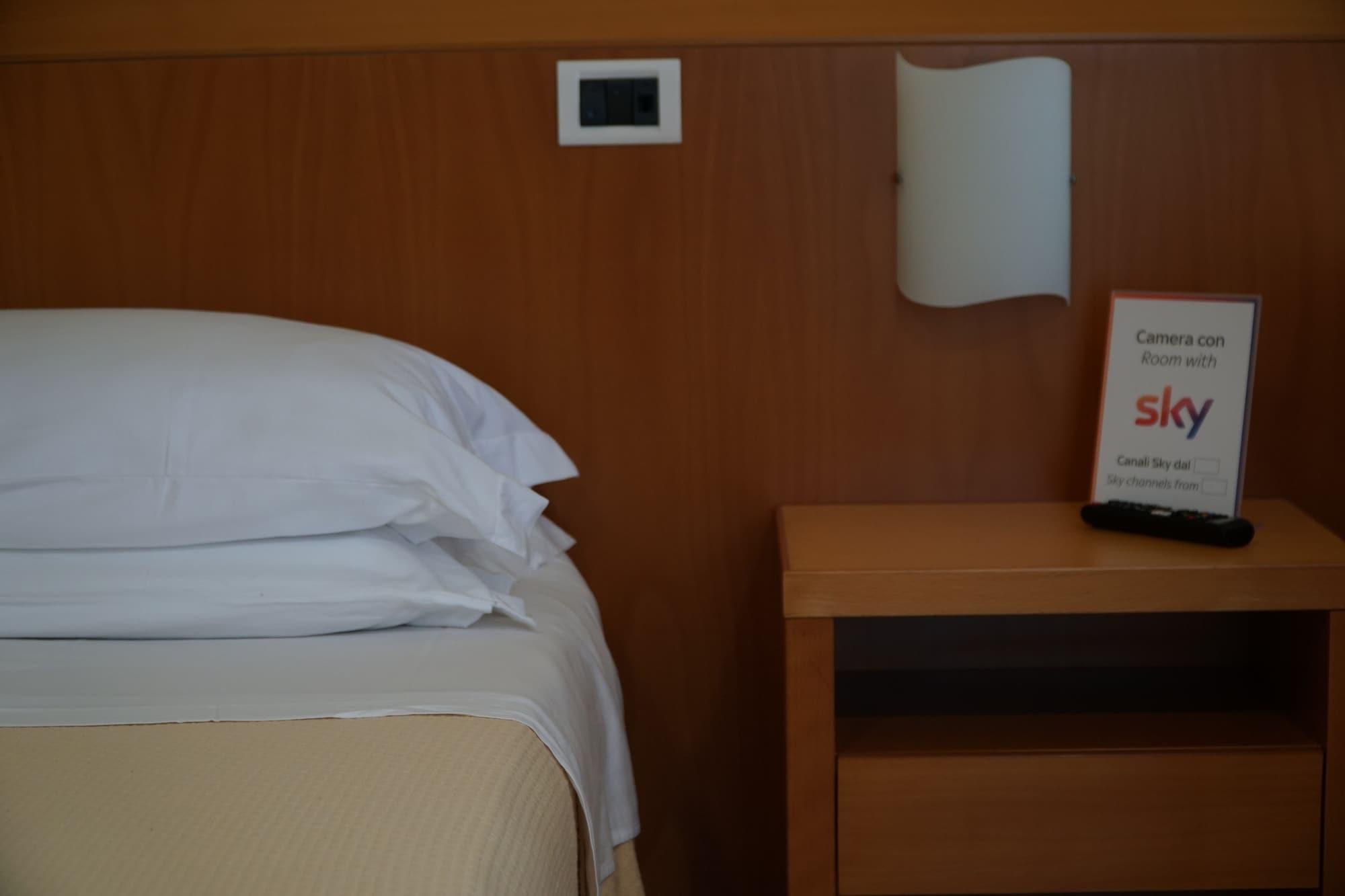 Tursport Lejlighedshotel Taranto Eksteriør billede